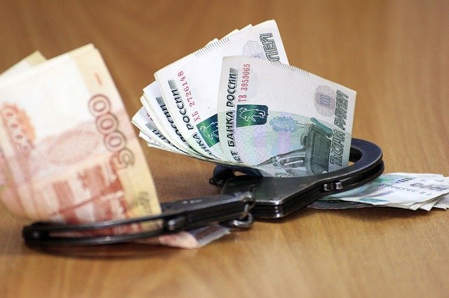 Ростовские бизнесмены назвали алчность чиновников главной причиной коррупции — опрос