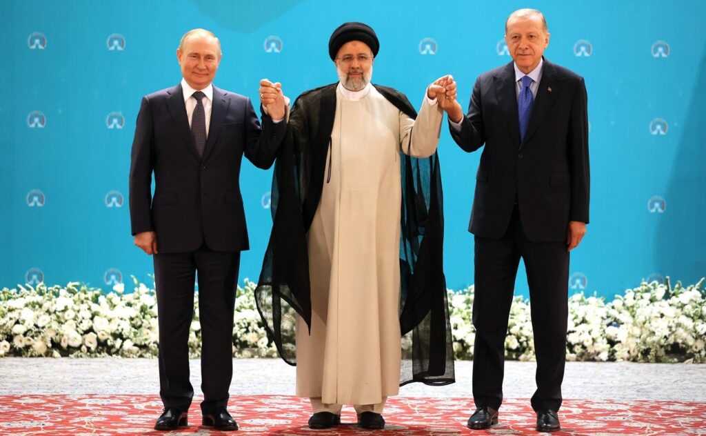 Встреча в Тегеране позволила России и Ирану заполучить Турцию в качестве ситуативного союзника — Максима Медоваров