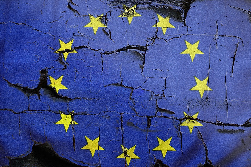 ЕС будет вводить санкции до полного обрушения собственной экономики — Василий Колташов