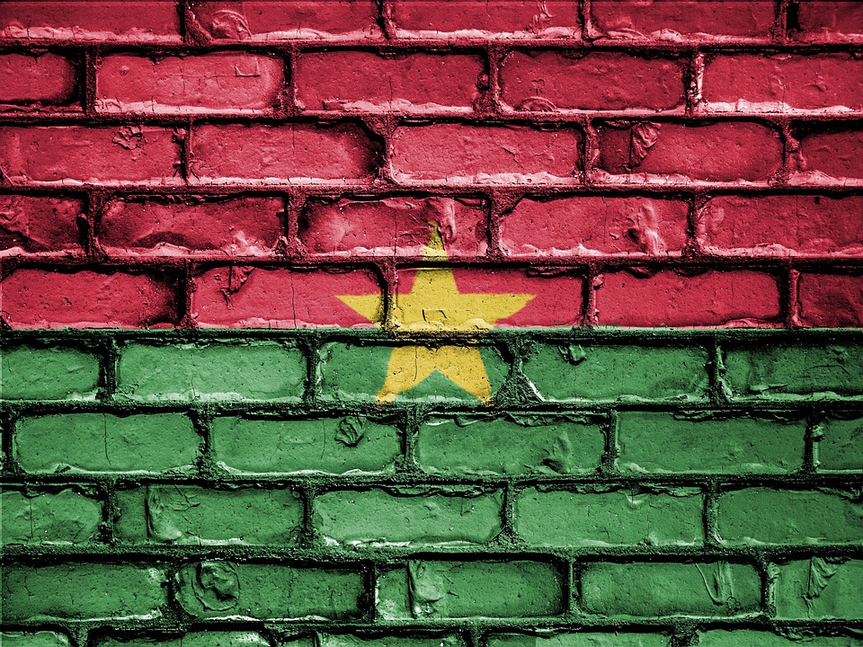 Госпереворот в Буркина-Фасо укрепил позиции России в Африке — Александр Артамонов